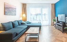 Apartman Palanok S Vyhladom V Centre Nitry